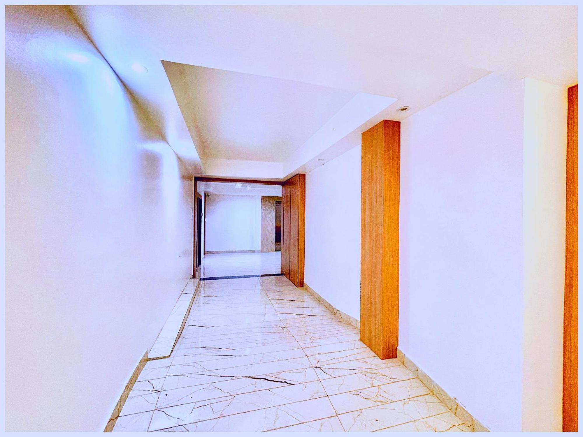 Premium Hotel Ujjain - G A R I M A - Near Mahakal Temple And Rivar - Railway Station - Hygiene & Spacious Room - With Wifi- And Parking Facilities - Best Hotel In Ujjain Exterior foto